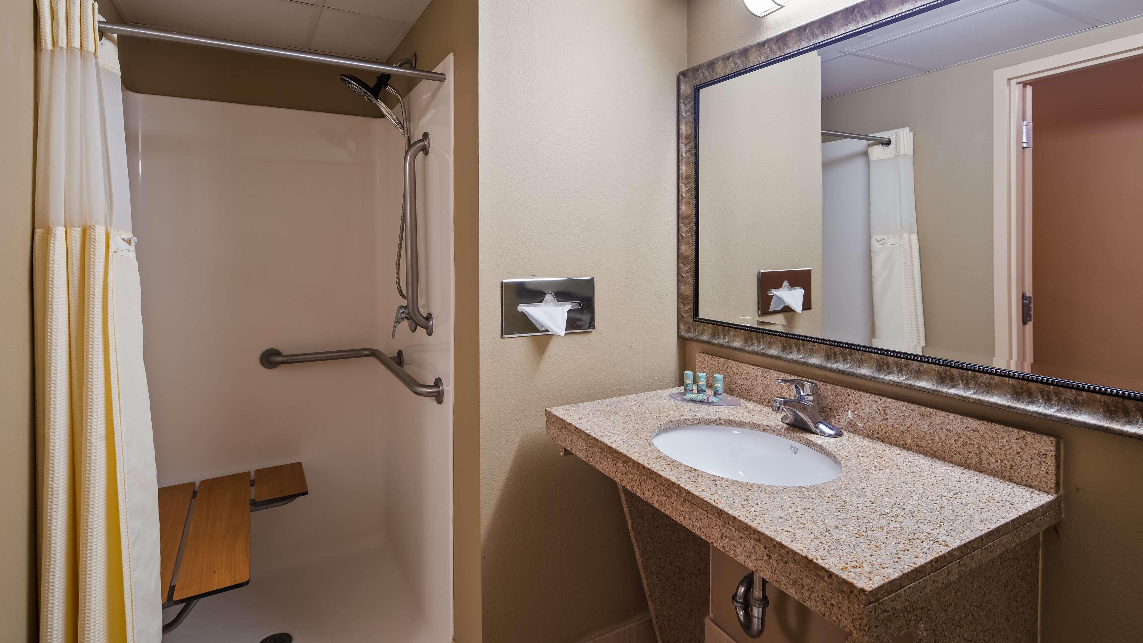 Best Western Crossroads Of The Bluffs Council Bluffs Extérieur photo